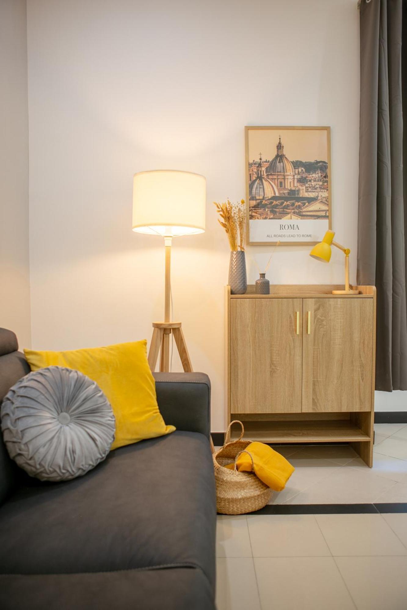 Mustard Apartment S Camillo - Holiday Homes Рим Екстериор снимка