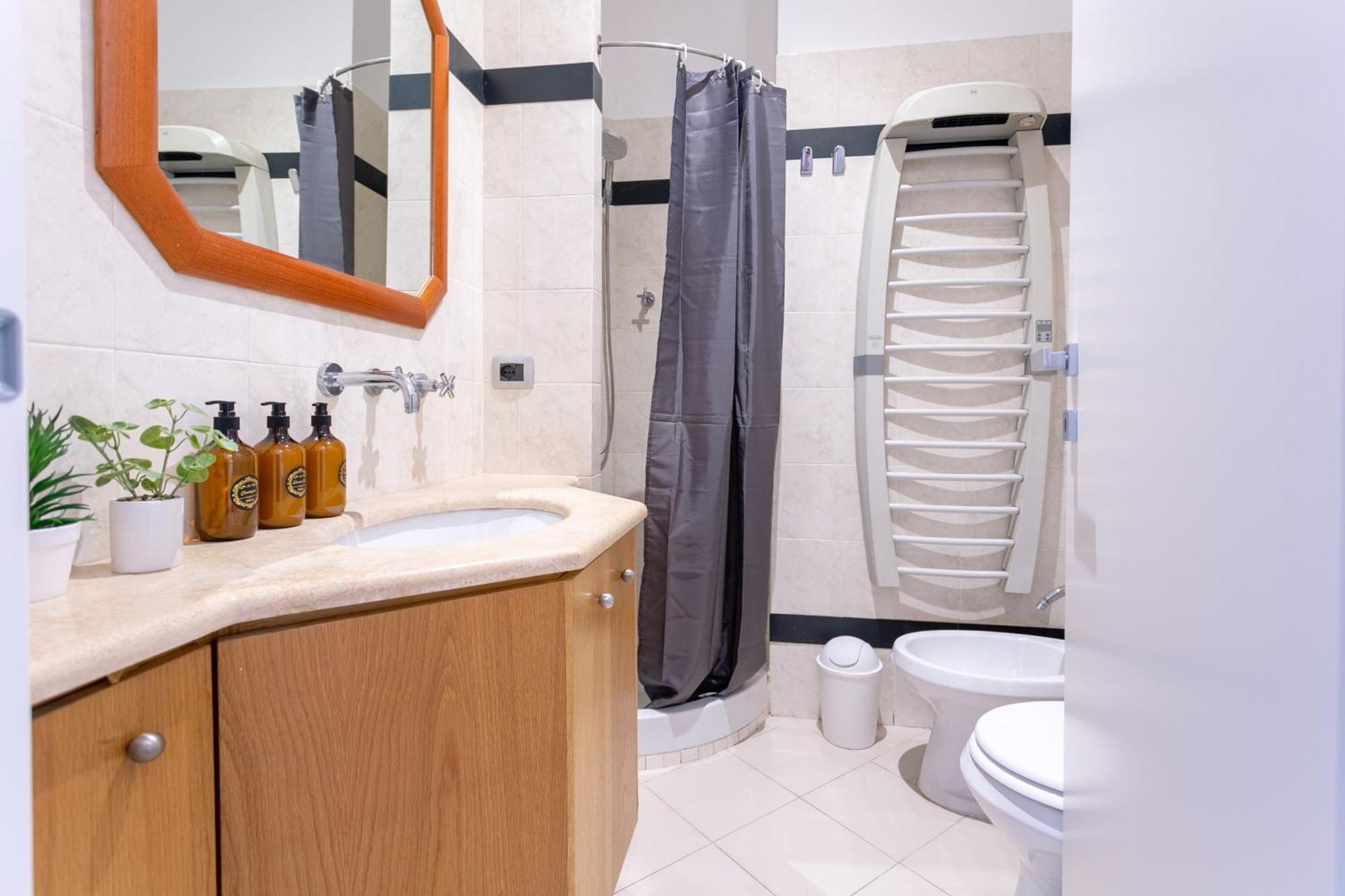 Mustard Apartment S Camillo - Holiday Homes Рим Екстериор снимка