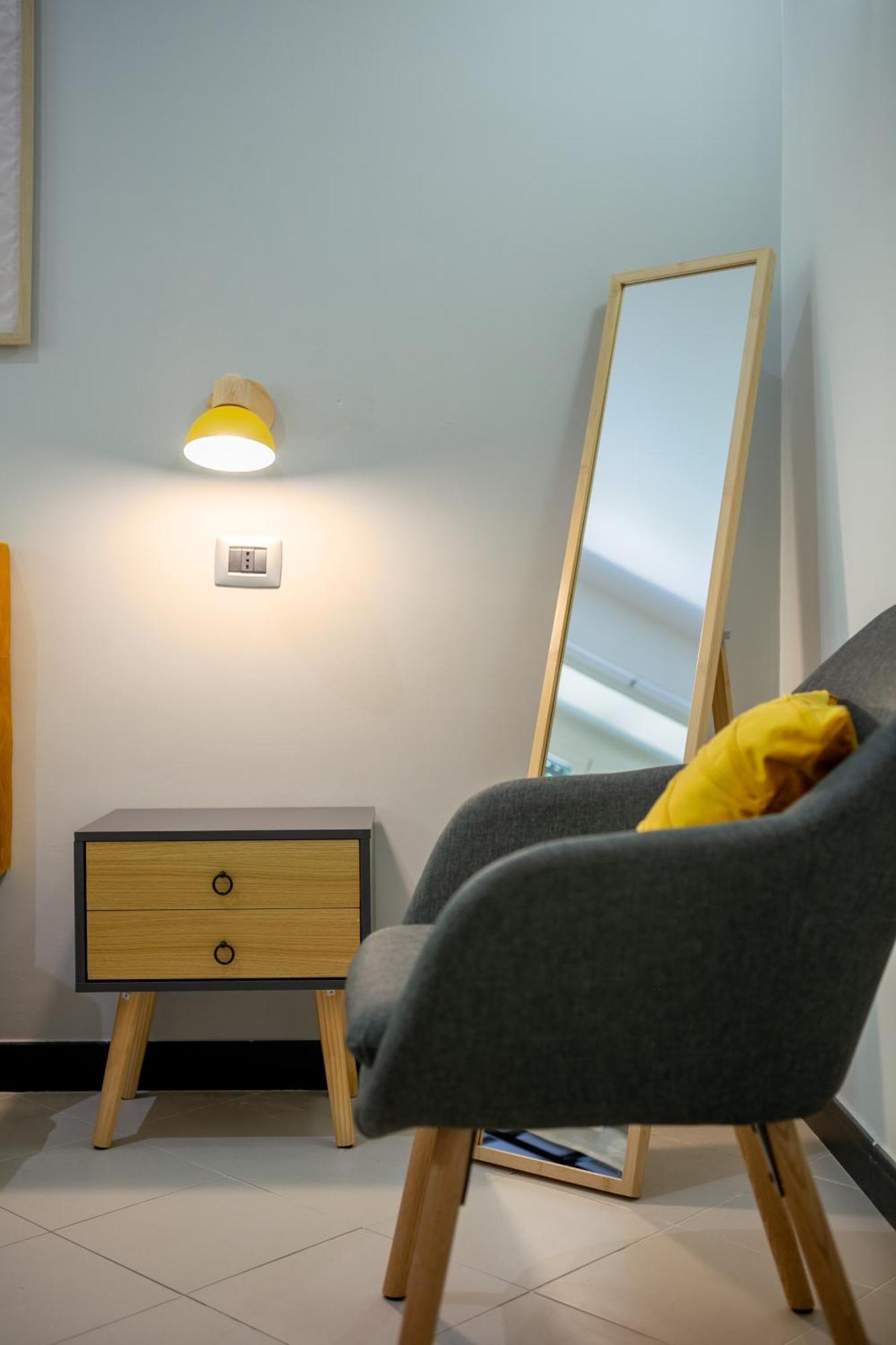 Mustard Apartment S Camillo - Holiday Homes Рим Екстериор снимка